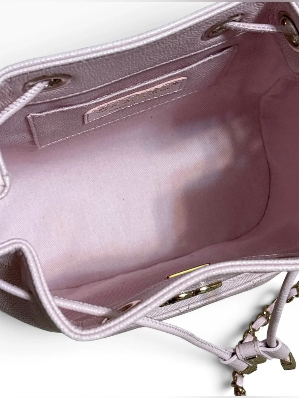 CHANEL Business Affinity Pink Caviar Bucket Bag